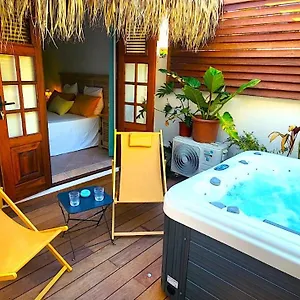 Sweet Payot : Avec Prive Et Piscine Le Lamentin